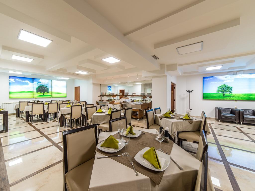Hotel Opal Cluj-Napoca Luaran gambar